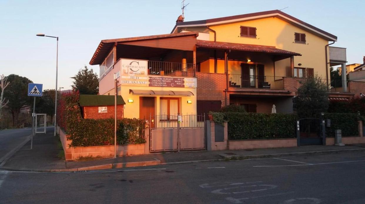 Cameracaffe Sul Lago Arezzo Bagian luar foto