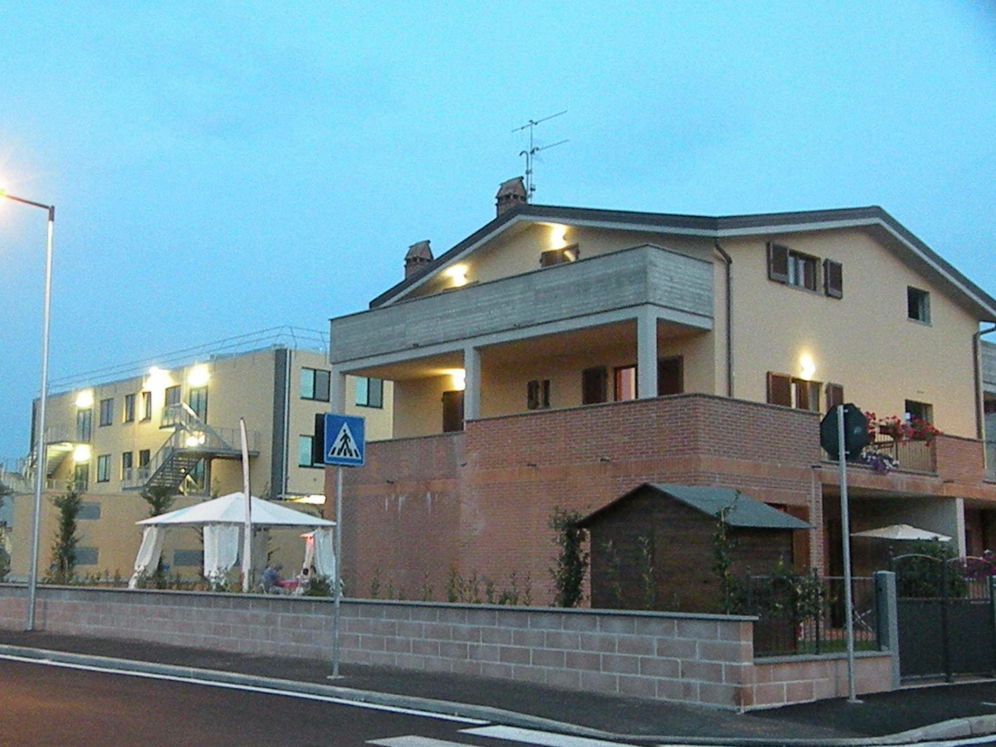 Cameracaffe Sul Lago Arezzo Bagian luar foto